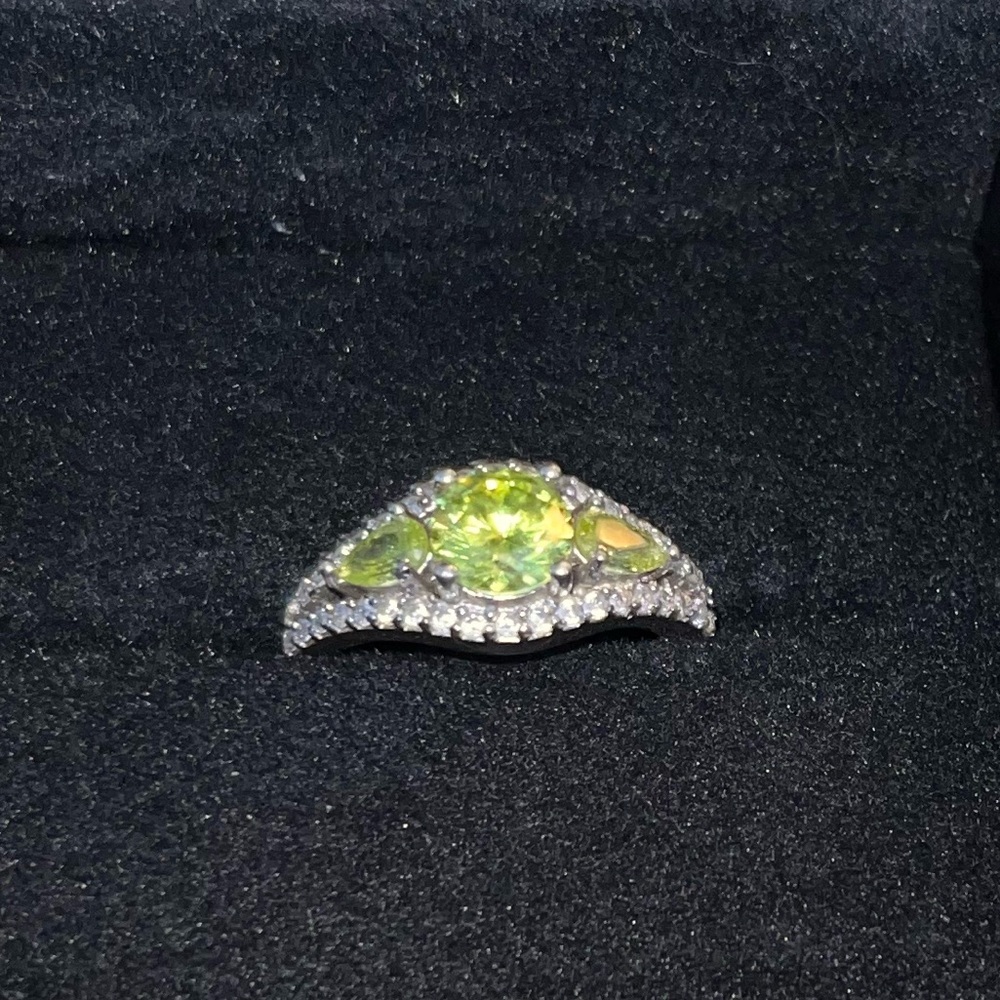 Peridot and sterling silver ring